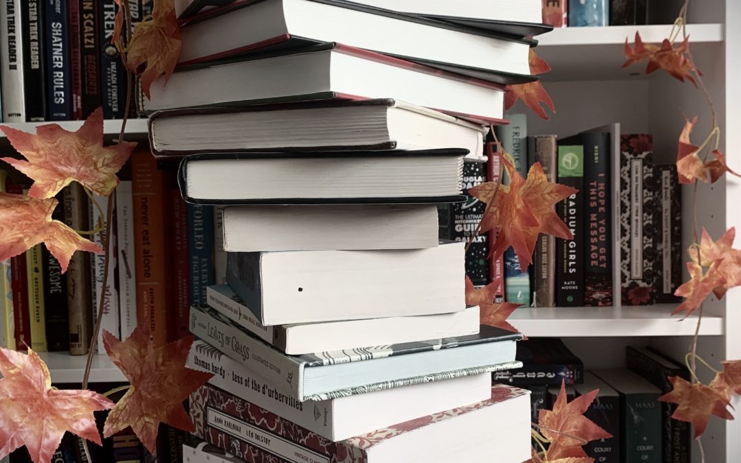 Bookstagram Props to Use During Fall